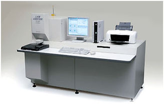 Сканирующий рентгенофлуоресцентный спектрометр XRF-1800 (Shimadzu, Япония)